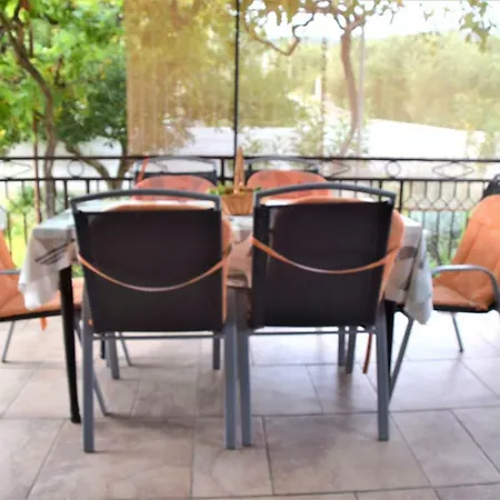 Luisa شقة Dobropoljana